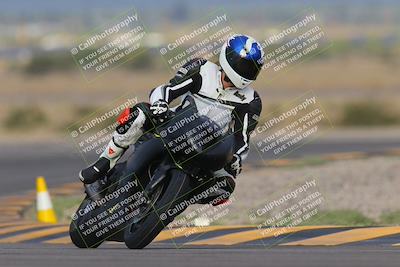 media/Sep-10-2023-SoCal Trackdays (Sun) [[6b4faecef6]]/Turn 11 (725am)/